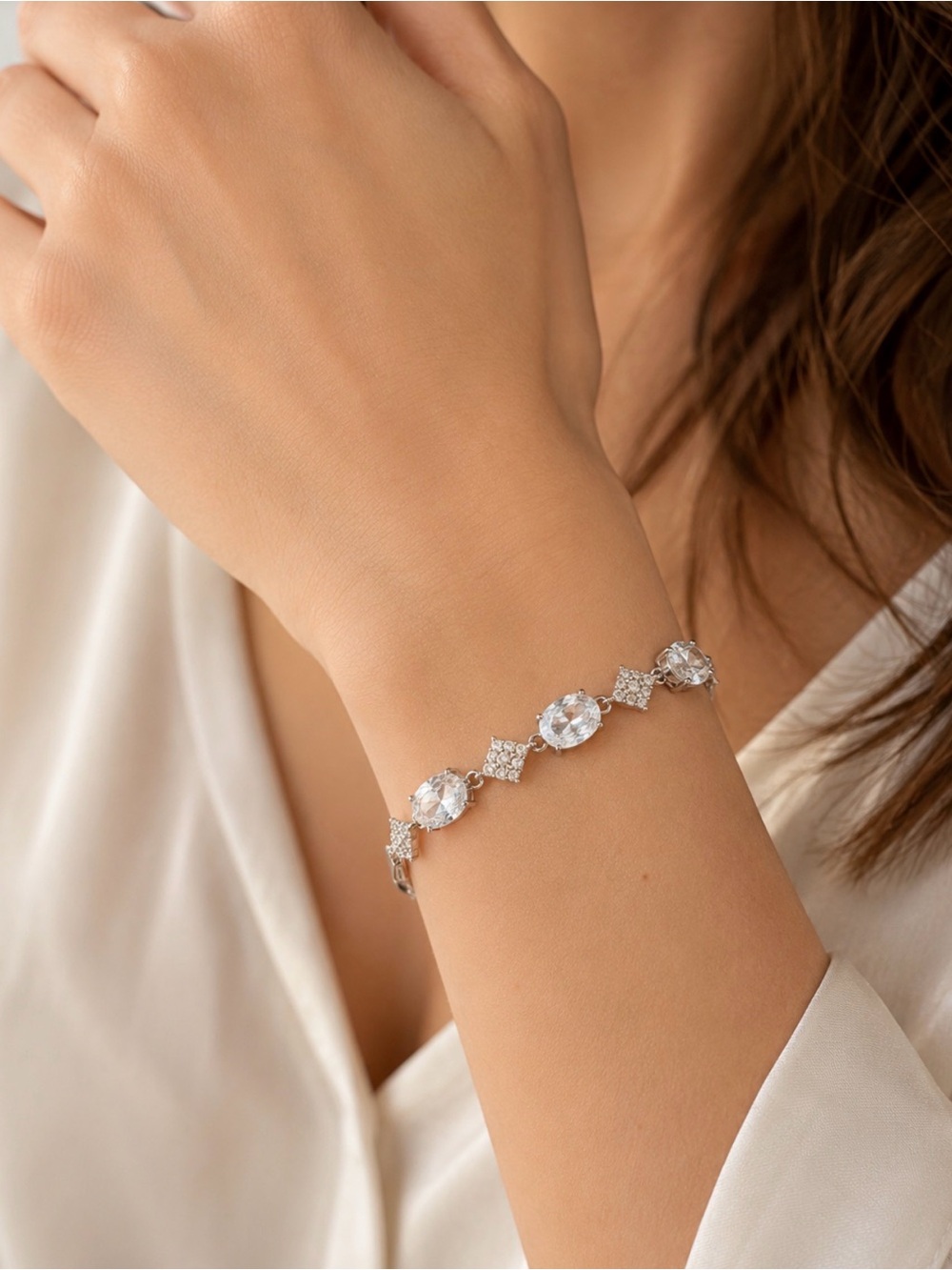 NEW! 14k White Gold Plated Crystal Tennis Bracelet - Clear Cubic Zirconia